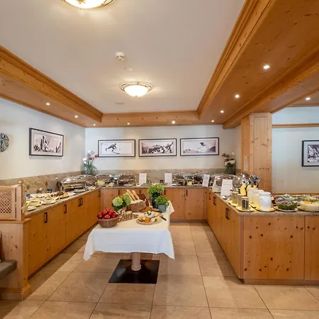 Alpen Glueck Kirchberger Hof קירשברג אין טירול