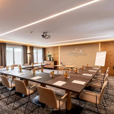 Alpen Glueck Kirchberger Hof קירשברג אין טירול