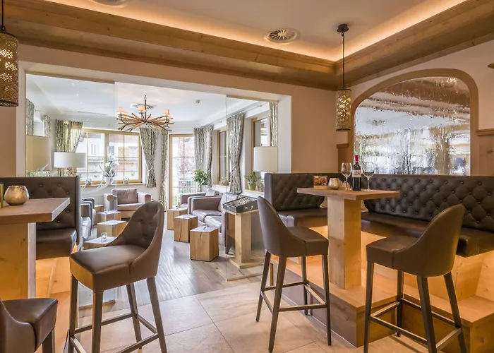 Hotel Alpen Glueck Kirchberger Hof 4*