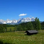 Alpen Glueck Kirchberger Hof Hotel 4*